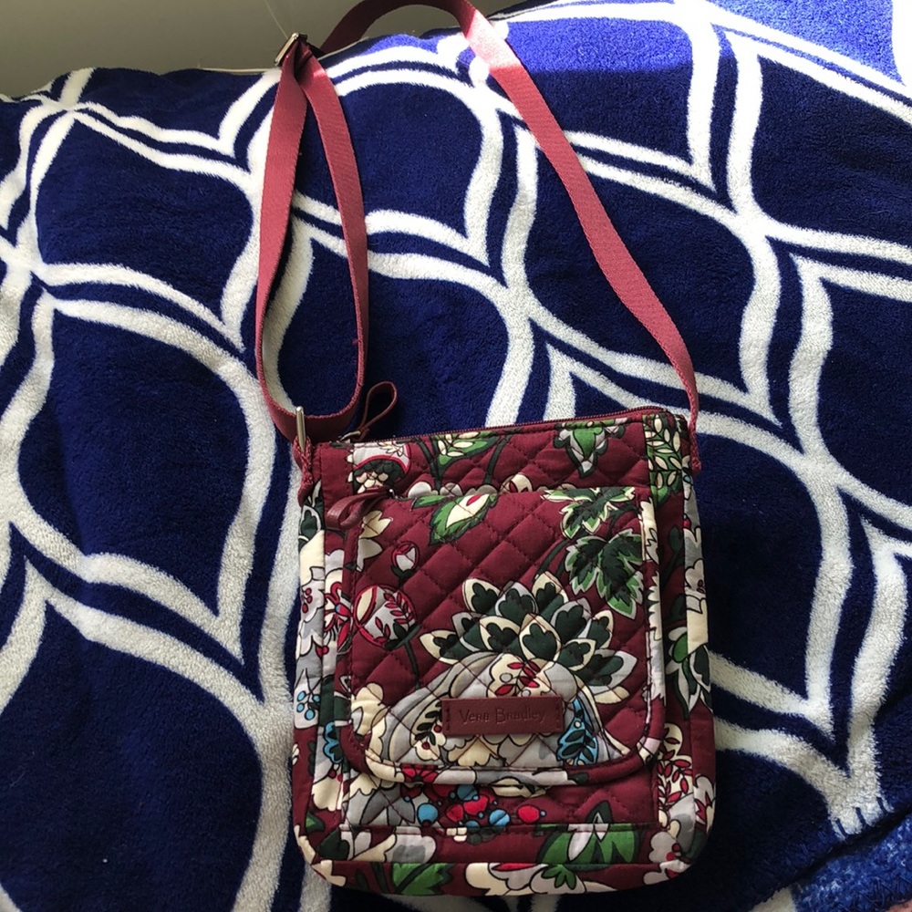 Vera Bradley Purse/handbag, only used once
